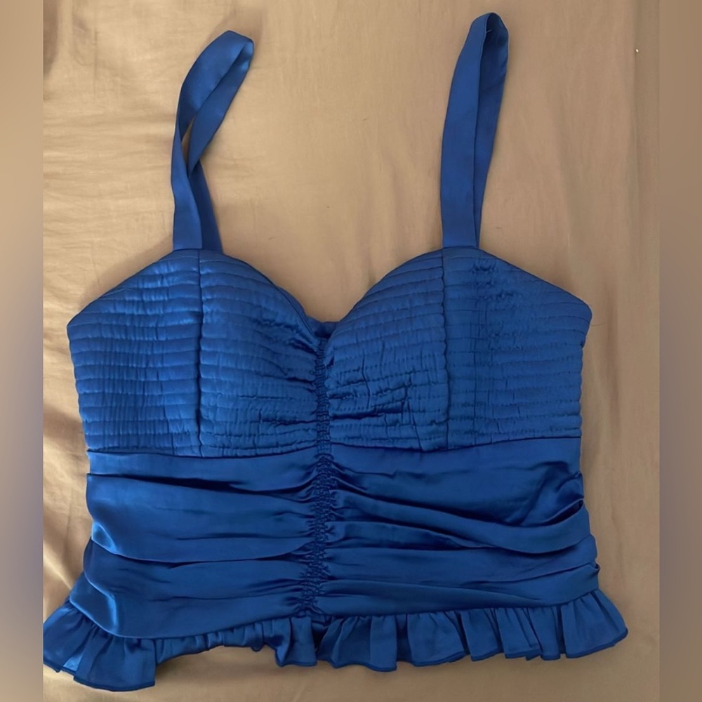 boutique blue crop top
